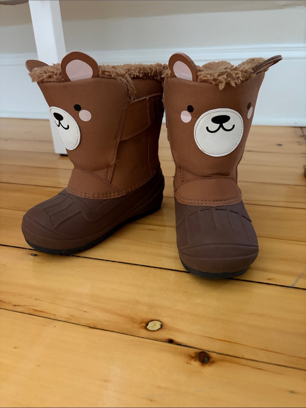Cat & Jack 11T Bear Snow Boots - boys or girls